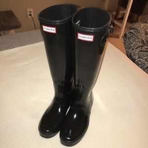 Tall, black gloss Hunter boots